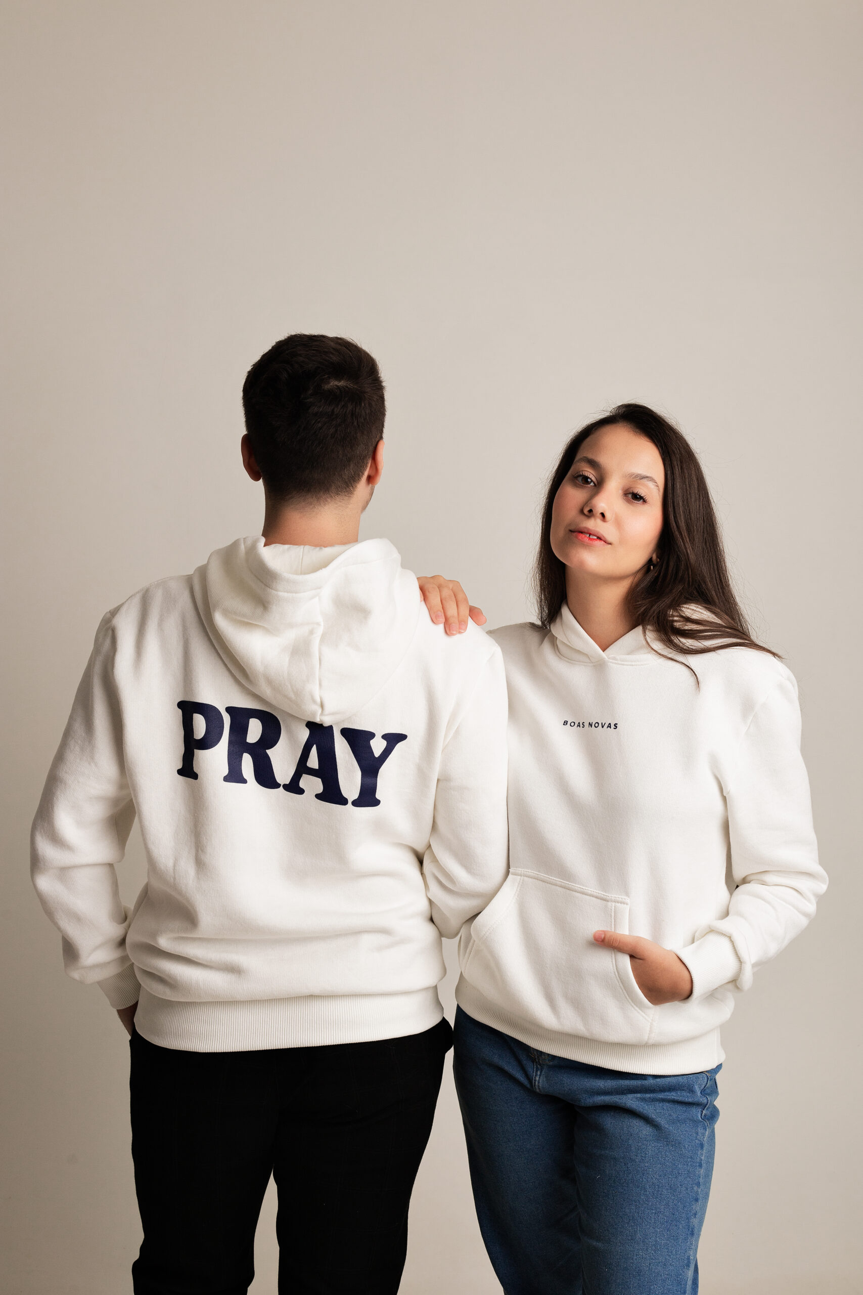 Moletom “Pray” Off White